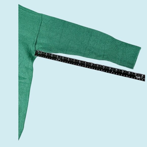 Vince Camuto Sweater Women's Small Green Crewneck Holiday Peace Festive Cozy NWT - Picture 8 of 10